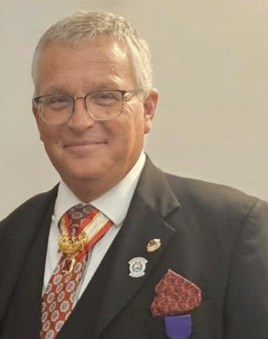 Portrait of Jason Boshers